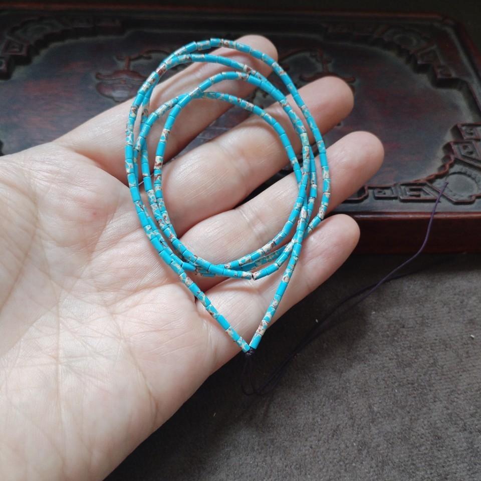 Vintage lichtblauwe microkolom - Jewelry Making Light recensie en prijs