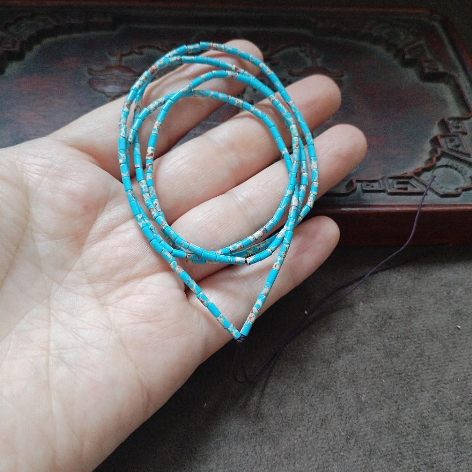 Vintage lichtblauwe microkolom - Jewelry Making Light recensie en prijs